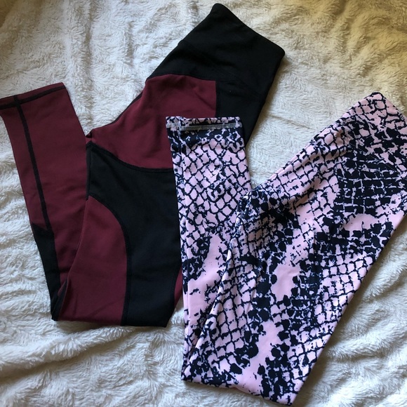 BUNDLE Workout Leggings With Print - Picture 1 of 4
